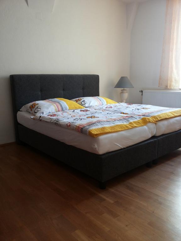 Ferienwohnung In Krems-Stein/Donau Екстериор снимка